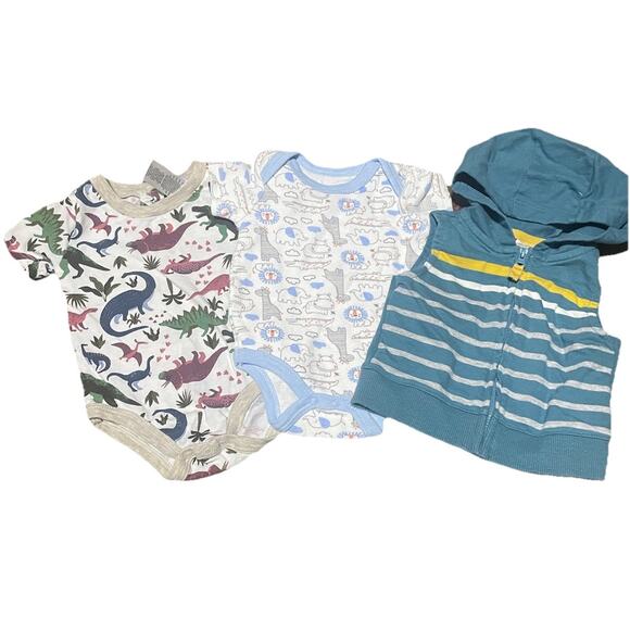 Baby Boy Clothing Bundle 9 Pieces Size 0/3 Month - Picture 2 of 4